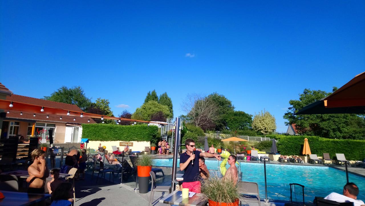 Camping L'Arada Parc Sonzay Exterior photo