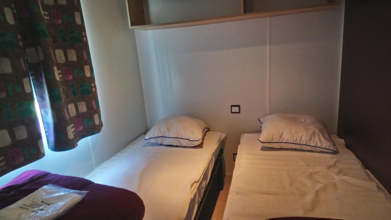 Camping L'Arada Parc Sonzay Exterior photo