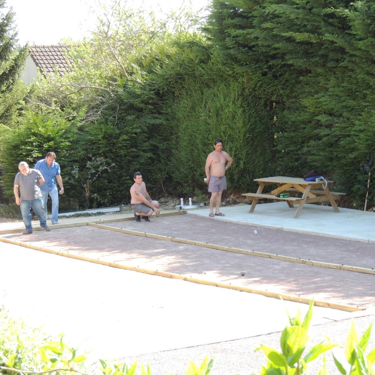 Camping L'Arada Parc Sonzay Exterior photo