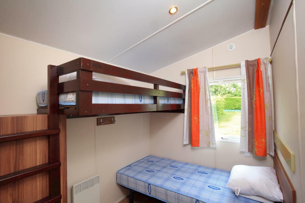 Camping L'Arada Parc Sonzay Exterior photo